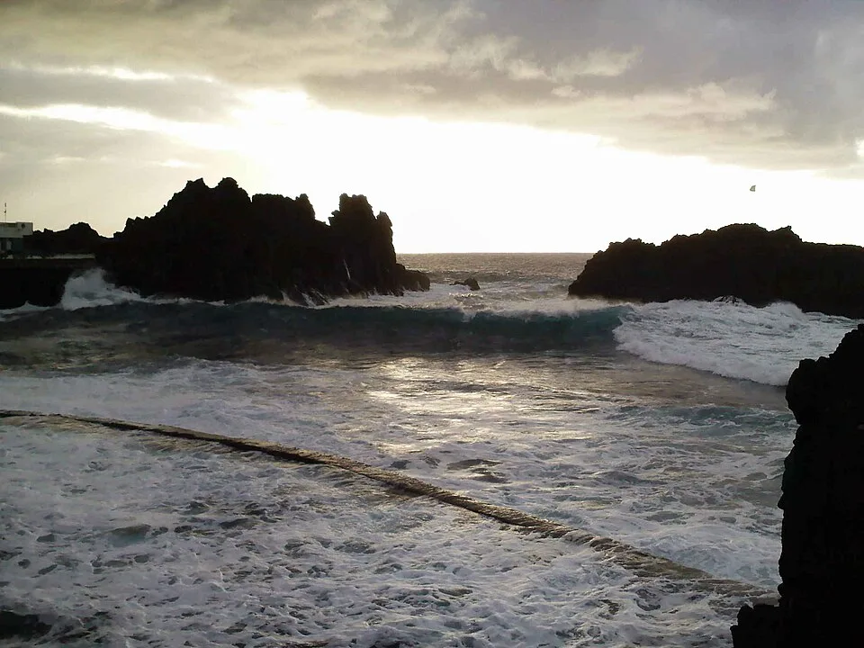 Playa el Pris, Piscina Natural